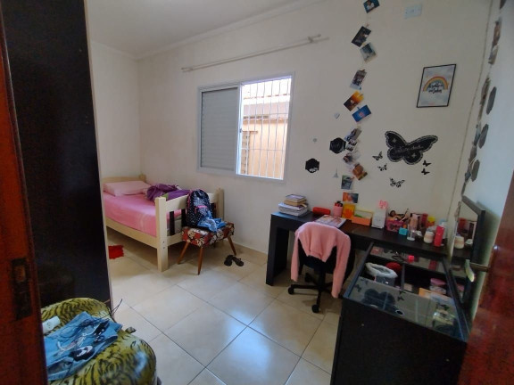 Imagem Casa com 3 Quartos à Venda, 174 m² em Maracanã - Praia Grande Imagem Casa com 3 Quartos à Venda, 174 m² em Maracanã - Praia Grande