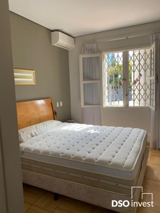 Imagem Casa com 4 Quartos à Venda, 220 m² em Vila Nova Conceição - São Paulo