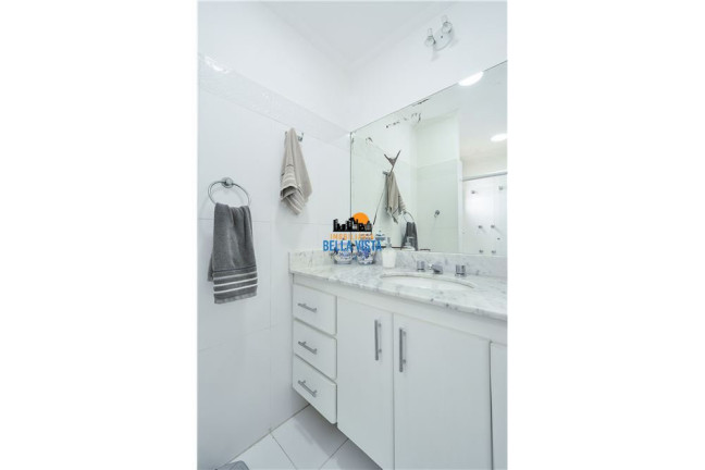 Imagem Apartamento com 3 Quartos à Venda, em Caxingui - São Paulo Imagem Apartamento com 3 Quartos à Venda, em Caxingui - São Paulo