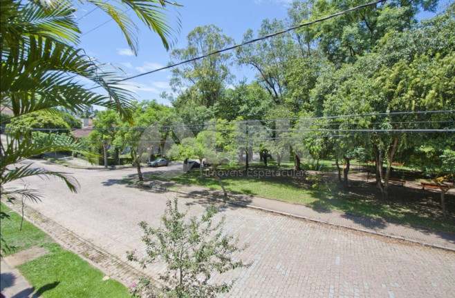 Imagem Imóvel com 4 Quartos à Venda, 500 m² em Três Figueiras - Porto Alegre Imagem Imóvel com 4 Quartos à Venda, 500 m² em Três Figueiras - Porto Alegre