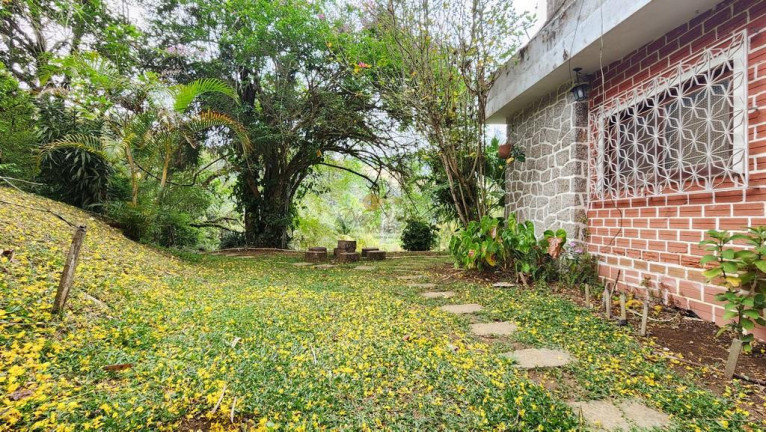 Imagem Casa com 5 Quartos à Venda, 150 m² em Três Córregos - Teresópolis Imagem Casa com 5 Quartos à Venda, 150 m² em Três Córregos - Teresópolis