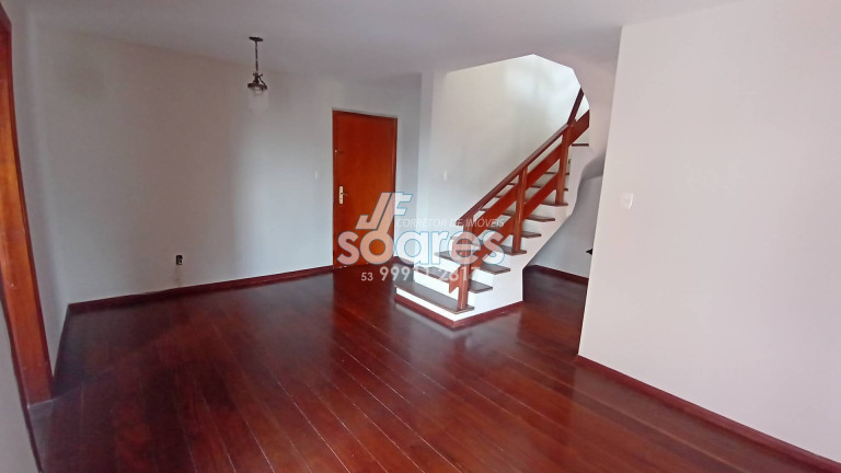 Imagem Apartamento com 3 Quartos à Venda, 191 m² em Centro - Pelotas Imagem Apartamento com 3 Quartos à Venda, 191 m² em Centro - Pelotas