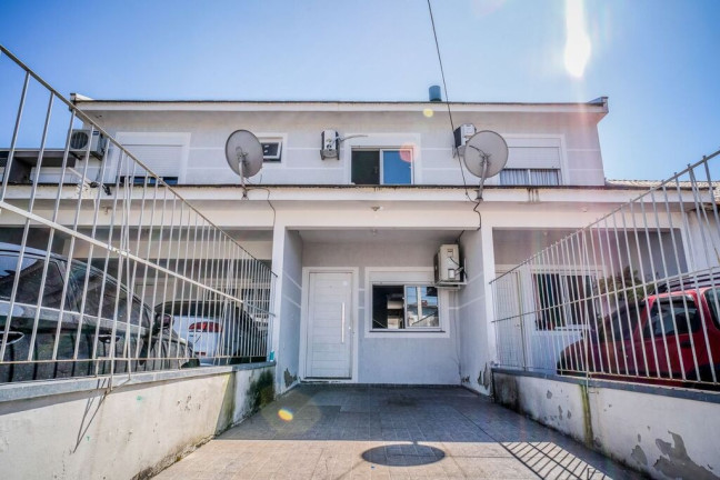 Imagem Casa com 2 Quartos à Venda, 100 m² em Jardim Itu - Porto Alegre