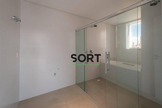 Imagem Cobertura com 4 Quartos à Venda, 240 m² em Centro - Balneário Camboriú