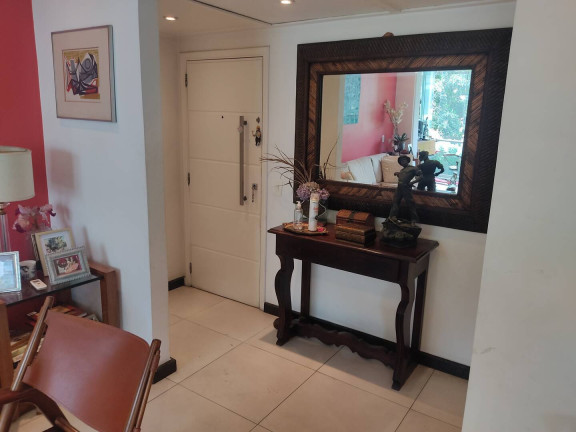 Imagem Apartamento com 4 Quartos à Venda, 184 m² em Cosme Velho - Rio De Janeiro Imagem Apartamento com 4 Quartos à Venda, 184 m² em Cosme Velho - Rio De Janeiro