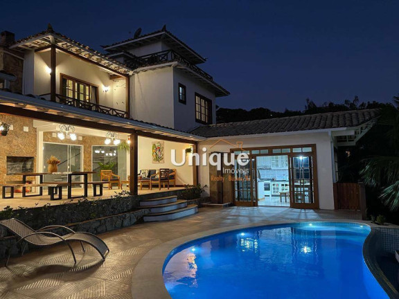 Imagem Casa com 5 Quartos para Temporada, 600 m² em Ferradurinha - Armação Dos Búzios Imagem Casa com 5 Quartos para Temporada, 600 m² em Ferradurinha - Armação Dos Búzios