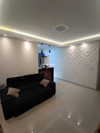 Imagem Sobrado com 2 Quartos à Venda, 130 m²