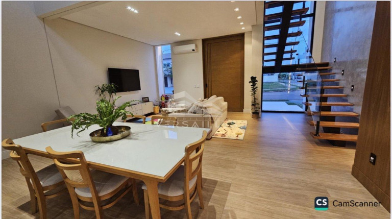 Imagem Casa com 3 Quartos à Venda, 258 m² em Aponia - Porto Velho