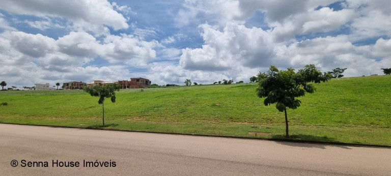 Terreno à Venda, 456 m² em Vila Nova Esperia - Jundiaí