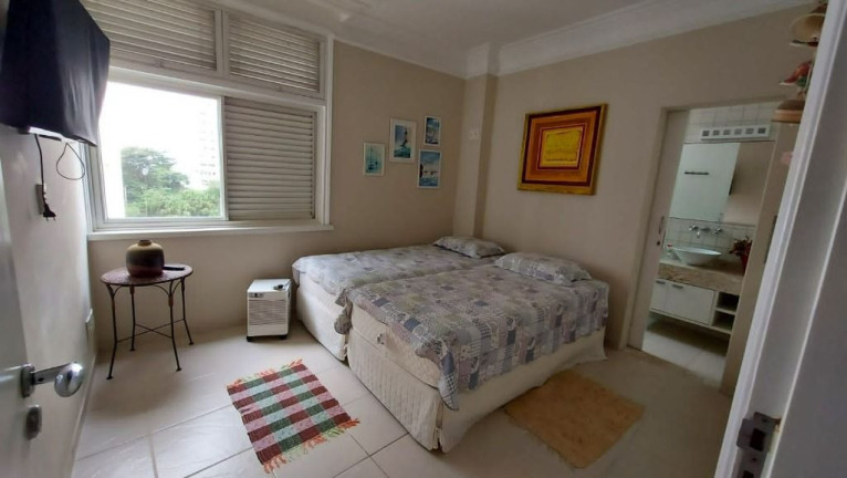 Imagem Apartamento com 4 Quartos à Venda, 280 m² em Pitangueiras - Guarujá