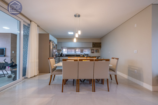 Imagem Casa com 4 Quartos à Venda, 259 m² em Praia Dos Ingleses - Florianópolis