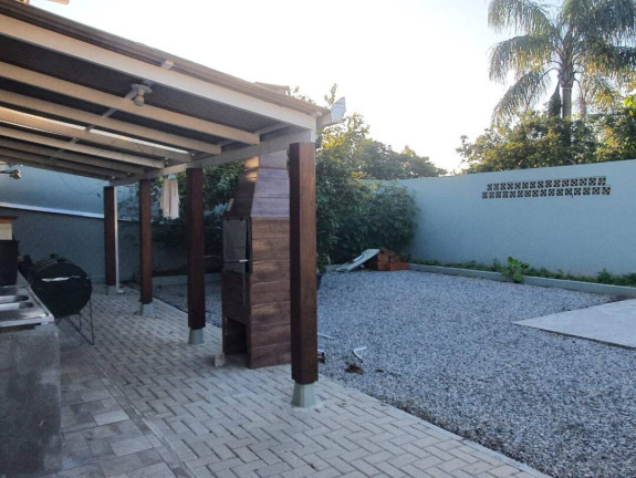 Imagem Casa com 3 Quartos à Venda, 155 m² em Centro - Balneário Barra Do Sul