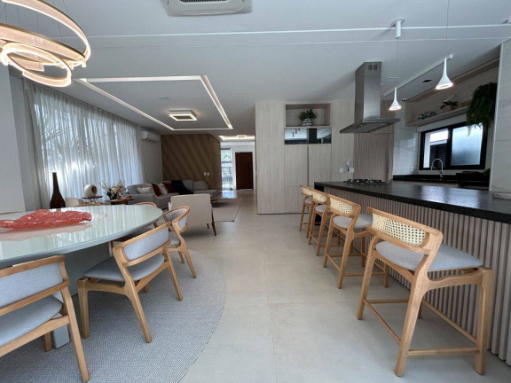 Imagem Casa com 6 Quartos à Venda, 400 m² em Riviera De São Lourenço - Bertioga Imagem Casa com 6 Quartos à Venda, 400 m² em Riviera De São Lourenço - Bertioga