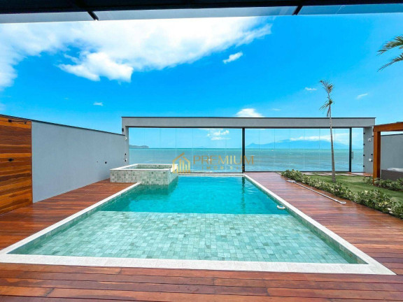 Imagem Casa com 3 Quartos à Venda, 236 m² em Massaguaçu - Caraguatatuba