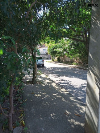 Imagem Terreno à Venda, 360 m² em Piratininga - Niterói Imagem Terreno à Venda, 360 m² em Piratininga - Niterói
