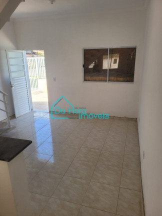 Imagem Casa com 2 Quartos à Venda, 70 m² em Pedreira - Mongaguá