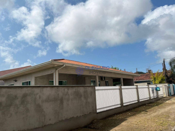 Imagem Casa com 3 Quartos à Venda, 145 m² em Armação - Penha Imagem Casa com 3 Quartos à Venda, 145 m² em Armação - Penha