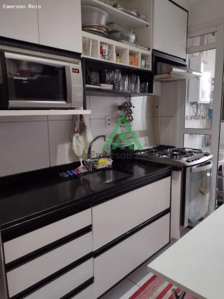 Imagem Apartamento com 2 Quartos à Venda, 50 m² em Cambuci - São Paulo Imagem Apartamento com 2 Quartos à Venda, 50 m² em Cambuci - São Paulo