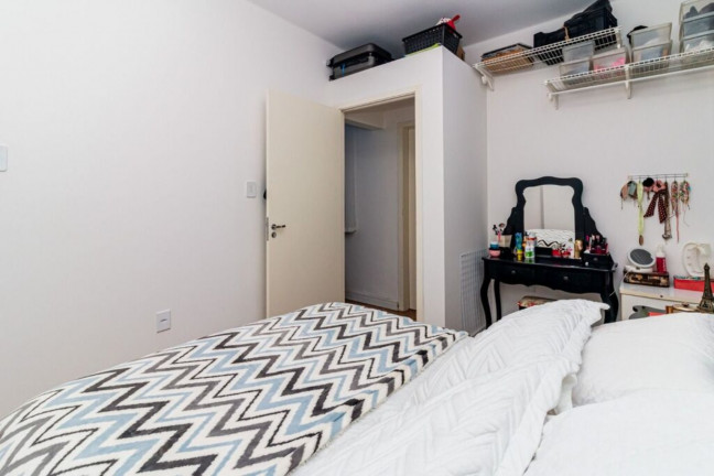Imagem Imóvel com 1 Quarto à Venda, 49 m² em Bom Fim - Porto Alegre Imagem Imóvel com 1 Quarto à Venda, 49 m² em Bom Fim - Porto Alegre