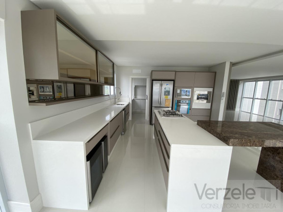 Imagem Apartamento com 4 Quartos à Venda, 237 m² em Barra Sul - Balneário Camboriú Imagem Apartamento com 4 Quartos à Venda, 237 m² em Barra Sul - Balneário Camboriú