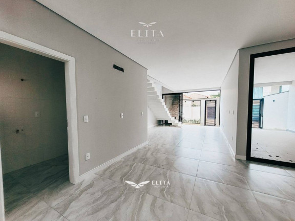 Imagem Sobrado com 3 Quartos à Venda, 165 m² em Tabuleiro - Barra Velha