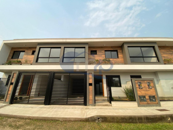 Sobrado com 3 Quartos à Venda, 185 m² em Centro - Passo De Torres