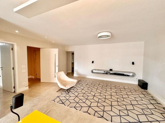 Imagem Imóvel com 3 Quartos à Venda, 150 m² em Moema - São Paulo
