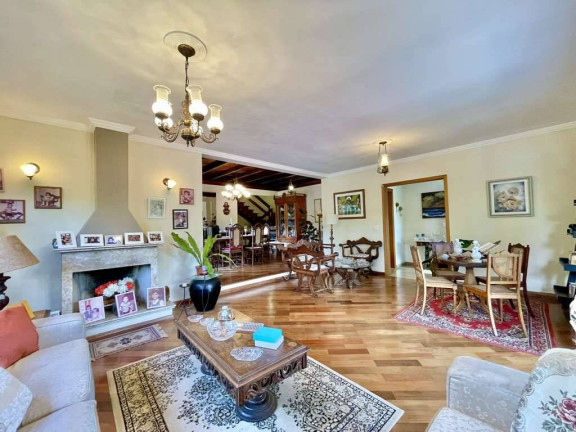 Imagem Casa com 4 Quartos à Venda, 336 m² em Nova Fazendinha - Carapicuíba