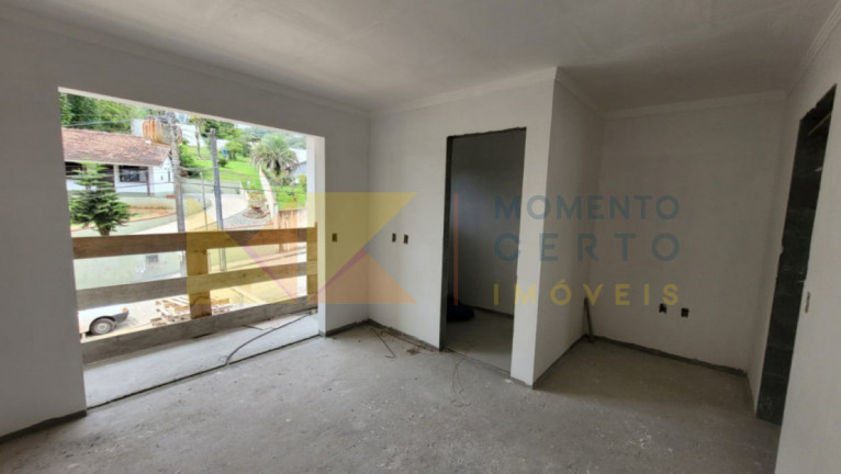 Imagem Sobrado com 2 Quartos à Venda, 120 m² em Velha - Blumenau