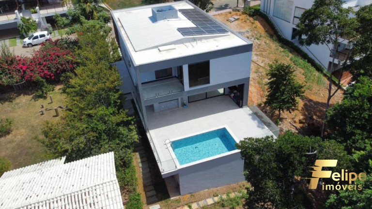 Casa com 4 Quartos à Venda, 312 m² em Iriri - Anchieta