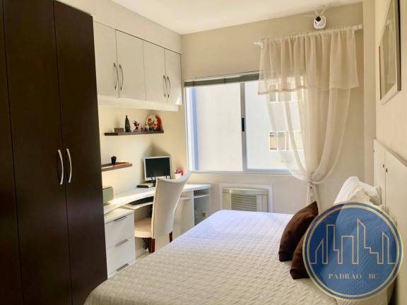 Imagem Apartamento com 3 Quartos à Venda, 98 m² em Centro - Balneário Camboriú Imagem Apartamento com 3 Quartos à Venda, 98 m² em Centro - Balneário Camboriú