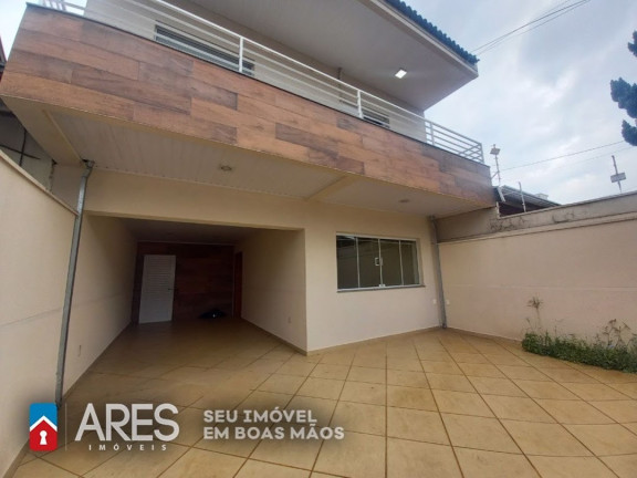 Casa com 3 Quartos à Venda, 262 m² em Parque Novo Mundo - Americana