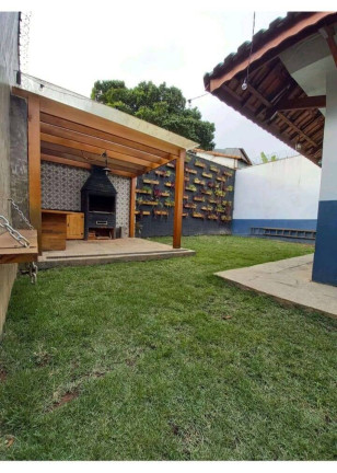 Imagem Casa com 3 Quartos à Venda, 286 m² em Interlagos - São Paulo