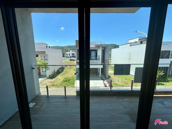 Imagem Casa de Condomínio com 3 Quartos à Venda, 193 m² em Beira Rio - Biguaçu Imagem Casa de Condomínio com 3 Quartos à Venda, 193 m² em Beira Rio - Biguaçu
