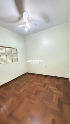 Imagem Casa com 5 Quartos à Venda, 220 m² em Cidade Nova - Franca Imagem Casa com 5 Quartos à Venda, 220 m² em Cidade Nova - Franca