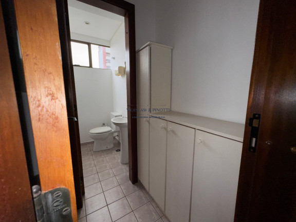 Imagem Sala Comercial à Venda ou Locação, 50 m² em Batel - Curitiba Imagem Sala Comercial à Venda ou Locação, 50 m² em Batel - Curitiba