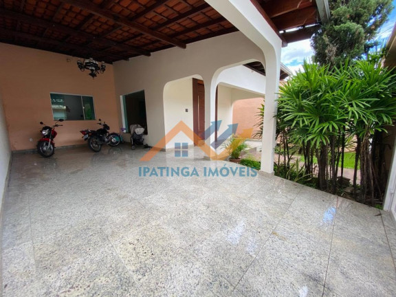 Imagem Casa com 3 Quartos à Venda, 220 m² em Vila Ipanema - Ipatinga