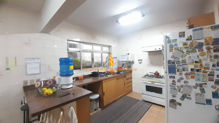 Imagem Sobrado com 3 Quartos à Venda, 236 m² em Vila São Francisco - São Paulo