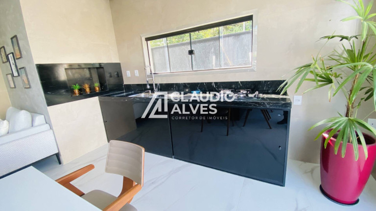 Imagem Casa de Condomínio com 4 Quartos à Venda, 490 m² em Parque Ipê - Feira De Santana