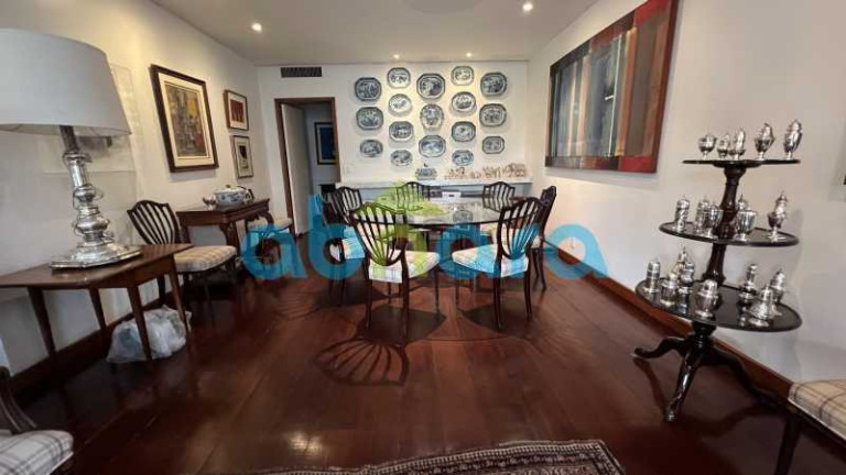 Imagem Apartamento com 5 Quartos à Venda, 260 m² em Ipanema - Rio De Janeiro Imagem Apartamento com 5 Quartos à Venda, 260 m² em Ipanema - Rio De Janeiro