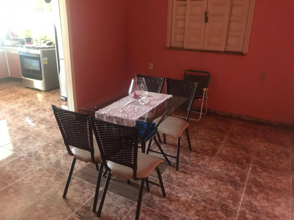 Imagem Casa com 4 Quartos à Venda, em São Raimundo - Manaus Imagem Casa com 4 Quartos à Venda, em São Raimundo - Manaus