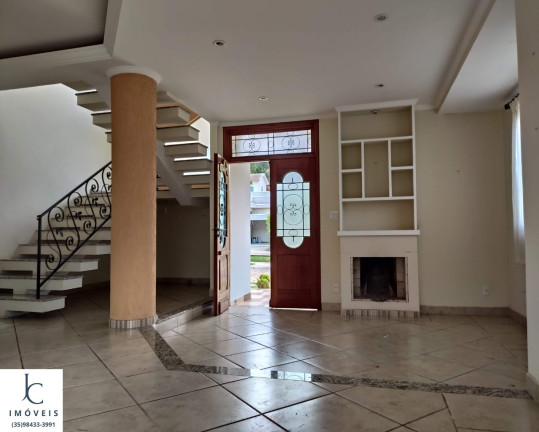Imagem Casa com 5 Quartos à Venda,  em Condomínio Moradas Da Serra - São Lourenço