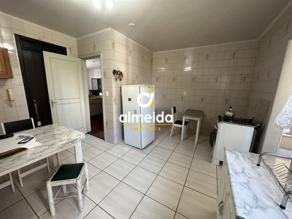 Apartamento com 3 Quartos à Venda, 197 m² em Nossa Senhora De Lourdes - Santa Maria
