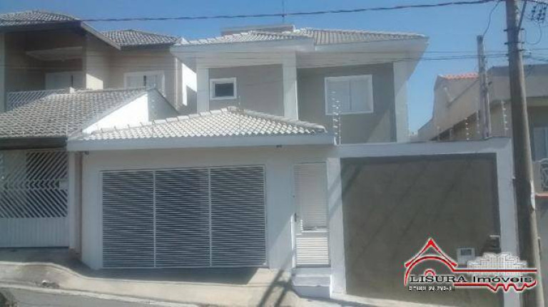 Casa com 3 Quartos à Venda, 192 m² em Loteamento Villa Branca - Jacareí