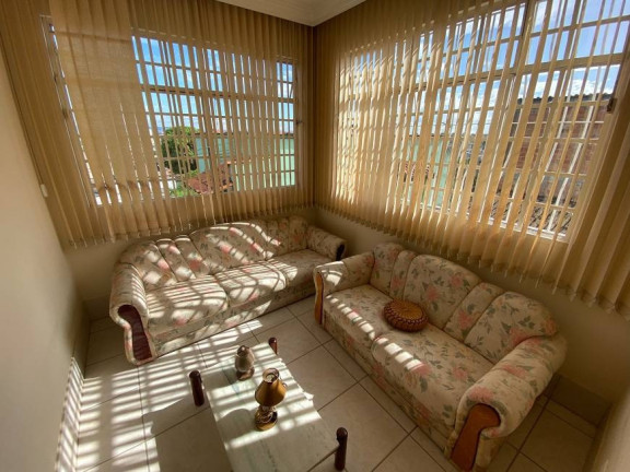 Imagem Casa com 3 Quartos à Venda, 358 m² em Minascaixa - Belo Horizonte