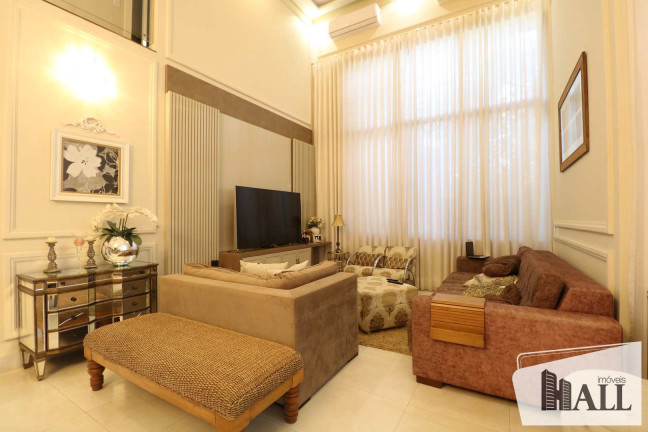 Imagem Casa com 3 Quartos à Venda, 370 m² em Jardim Do Cedro - São José Do Rio Preto Imagem Casa com 3 Quartos à Venda, 370 m² em Jardim Do Cedro - São José Do Rio Preto