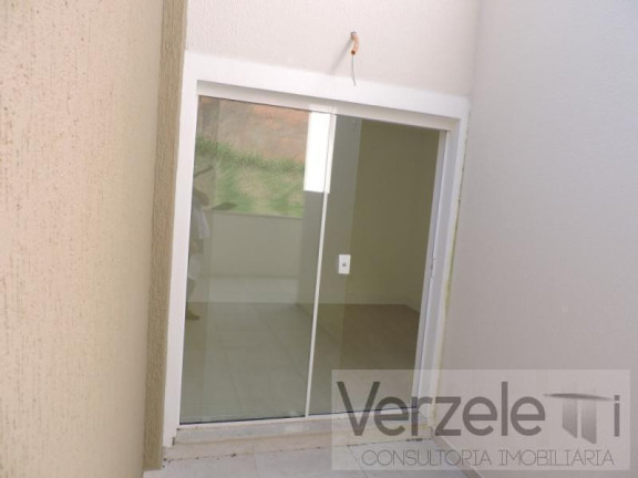Imagem Casa com 3 Quartos à Venda, 175 m² em Praia Dos Amores - Balneário Camboriú Imagem Casa com 3 Quartos à Venda, 175 m² em Praia Dos Amores - Balneário Camboriú