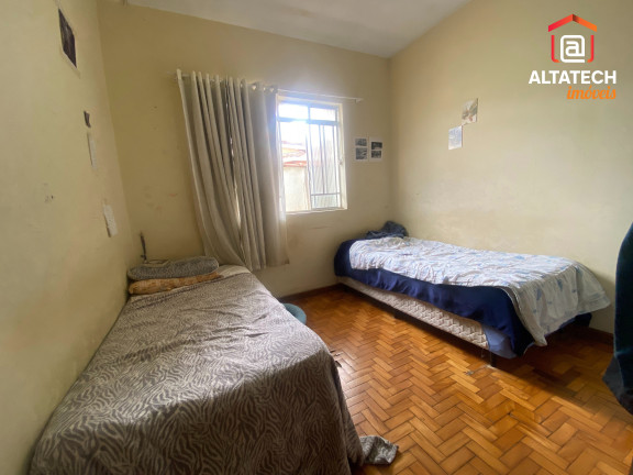 Imagem Casa com 3 Quartos à Venda, 191 m² em Cascatinha - Poços De Caldas