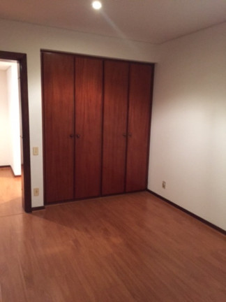 Imagem Imóvel com 3 Quartos para Alugar, 566 m² em Santo Amaro - São Paulo
