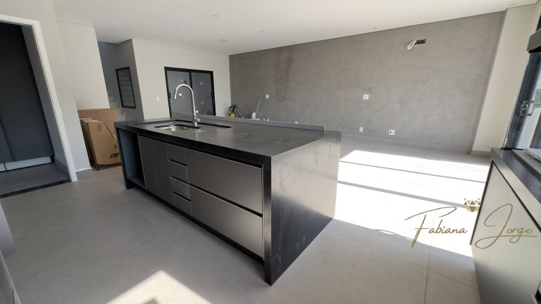 Imagem Casa com 3 Quartos à Venda, 300 m² em Roncáglia - Valinhos Imagem Casa com 3 Quartos à Venda, 300 m² em Roncáglia - Valinhos